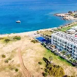 Apartman Beachfront Seaview *