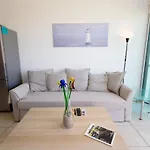 Beachfront Seaview Apartman