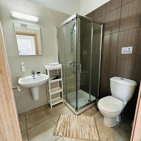 Апартаменты Beachfront Seaview