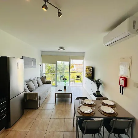 דירה Beachfront Seaview